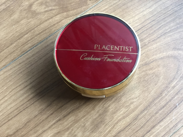 メイク直し要らず 時短にもなる私の愛用ファンデーション さらり肌コスメ 日本すっぴん協会